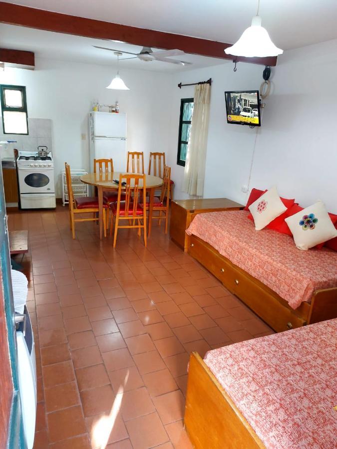 Castillo Del - Carlos Paz - Dep17 *